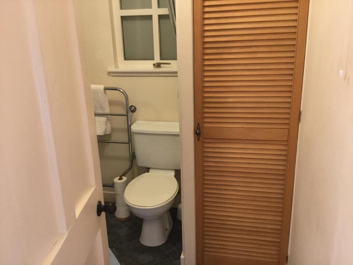 Three-Bedroom Old Cottage Free Parking อินเวอร์เนส ภายนอก รูปภาพ