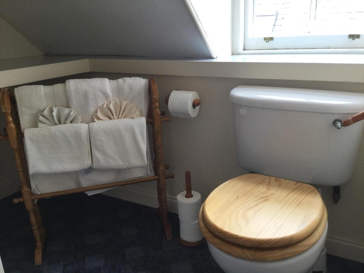 Three-Bedroom Old Cottage Free Parking อินเวอร์เนส ภายนอก รูปภาพ